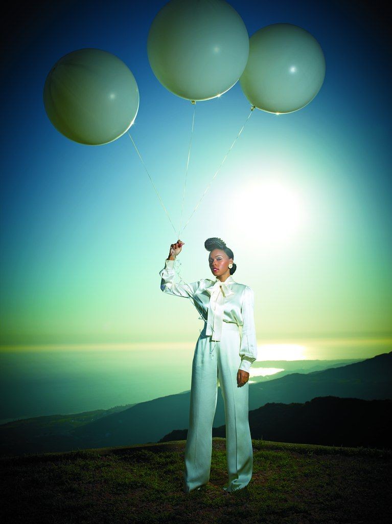 "What an Experience" leaves everything in a neat bowtie and the album concludes, and we have another forward-thinking conceptual body of work that still carries an aura of passion. Excellent world-building, chorus ideas, tight and catchy grooves... sublime genre blending & more.