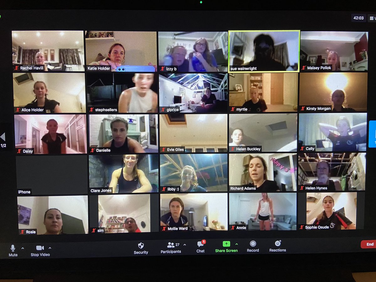 A great turnout for tonight’s Zoom. 27 players from all across the club. Thanks to <a href="/ClareJones03/">Clare Jones</a> for putting everyone through their paces 😅❤️🖤
#inclusive #lockdown #netball