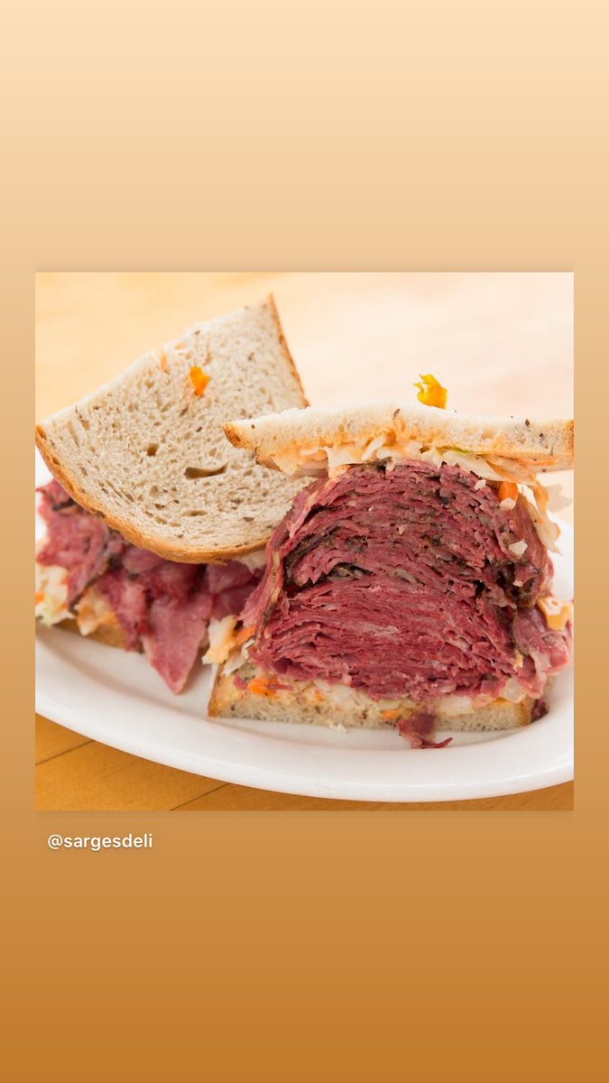 Hey <a href="/StevenACohen2/">Steven Cohen</a> how do we get New York’s best corned beef and pastrami into Citi Field???