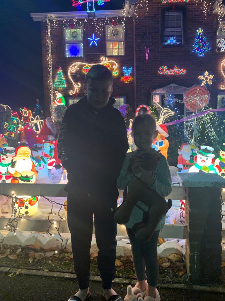 Garymc1967's tweet photo. Christmas will be a lot different this year and with no visits to see Santa we took the short drive to see Marty & Mervyn’s fabulous Christmas lights in #aghalee
Donations can be made whilst your there with all proceeds going to the premature baby unit RVH https://t.co/kywBiQQE1k