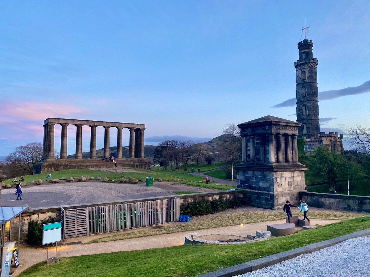 In the gloaming on Calton Hill, Edinburgh today @collective_edin #Edinburgh #CaltonHill #Scotland #thursdayvibes @edinspotlight @edinburgh @LoveEdinburgh @EdinburghWatch @EdinIndex @Edinburghexplor @scotland @stepchangescot @StormHour