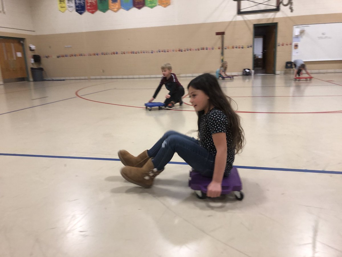CardsPE's tweet photo. Scooter day in PE! Fun times! @ClintonMoCards @HenryElementary https://t.co/xmIiEQDqhP