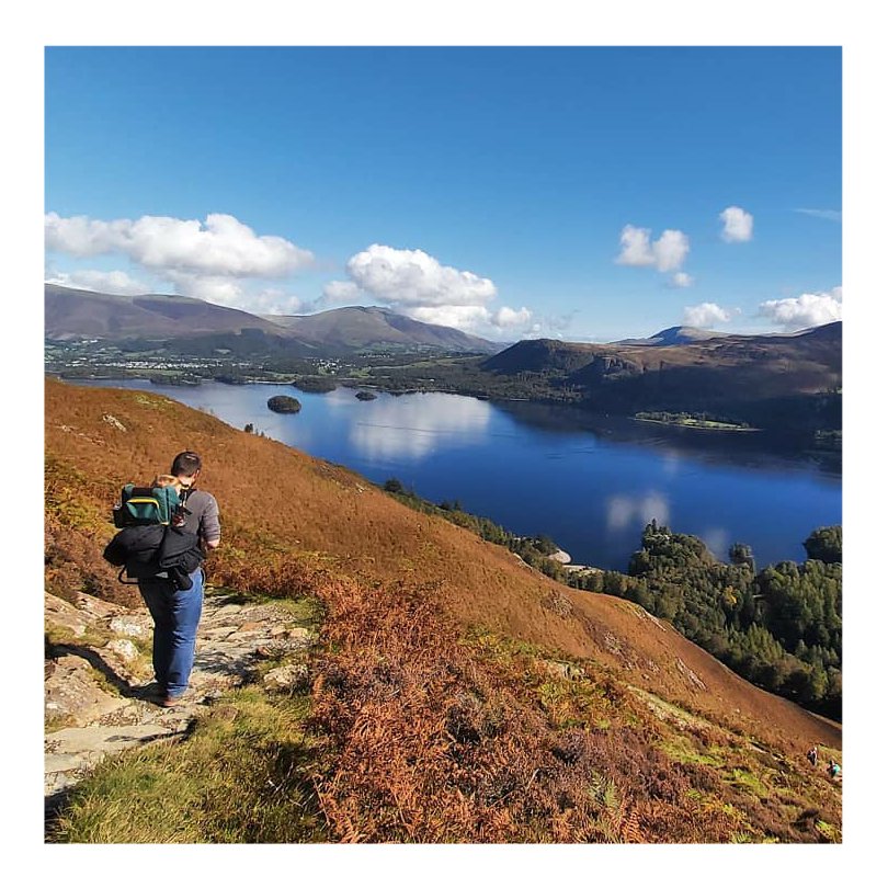 K_athrynWilson's tweet photo. Derwentwater, from a sunny walk up Catbells in September 

#lakedistrict #cumbria #derwentwater #catbells #oilpainting #fineart https://t.co/zoHxTadhsr