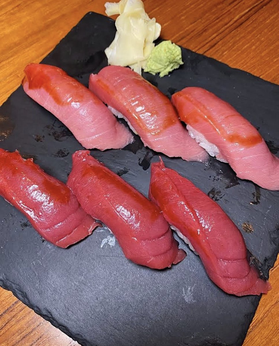 MomotaroChicago's tweet photo. Some of our favorite go-to nigiri pieces: the akami and the chutoro. What's your favorite? 📸 : @foodtravelsworld #MomotaroChicago #BokaRestaurantGroup https://t.co/Z9L4QgRII8