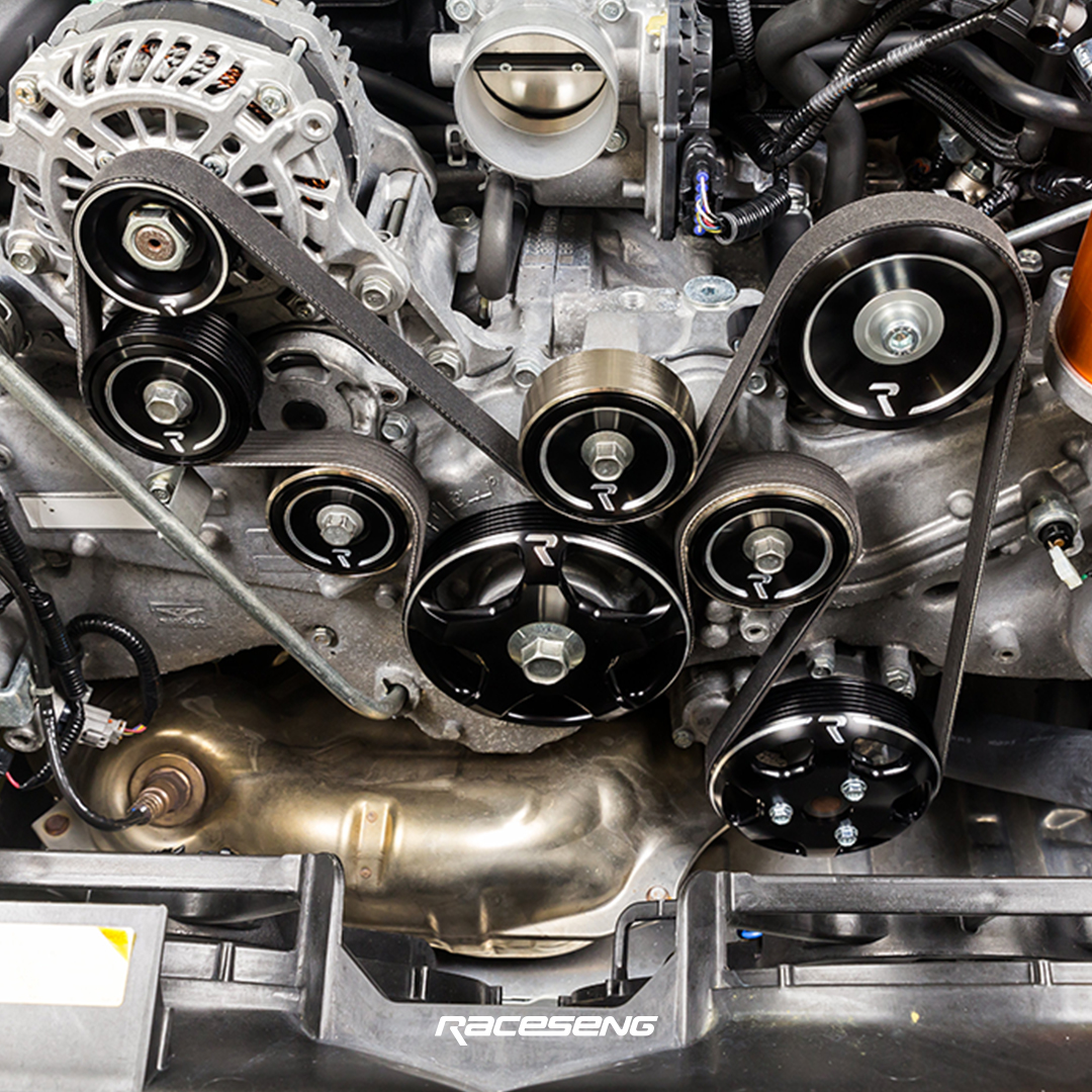 raceseng's tweet photo. Improved throttle response and faster revs, what is better than that?
​
​Revo 7 \ Black
​Crank \ Water \ Alternator \ Idlers \ Tensions https://t.co/PL1wyl5Hd9