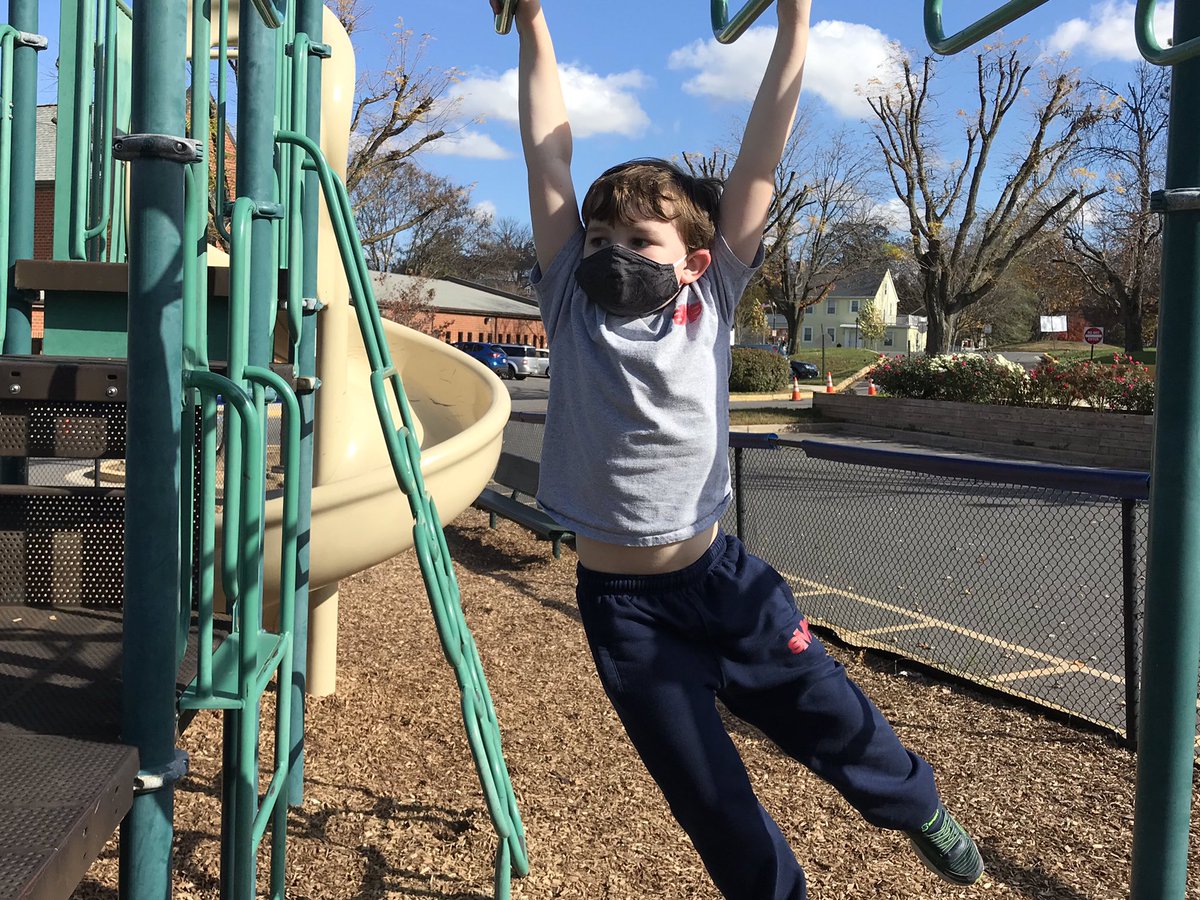 SMSCrusader's tweet photo. Recess is important at St. Martin’s because students who have unstructured time in the day exhibit greater creativity, problem-solving skills &amp; learn crucial social lessons like how to form cooperative relationships. And because it is just plain FUN! #WeLoveSMS #NeverStopMoving https://t.co/fJA4myOdGD