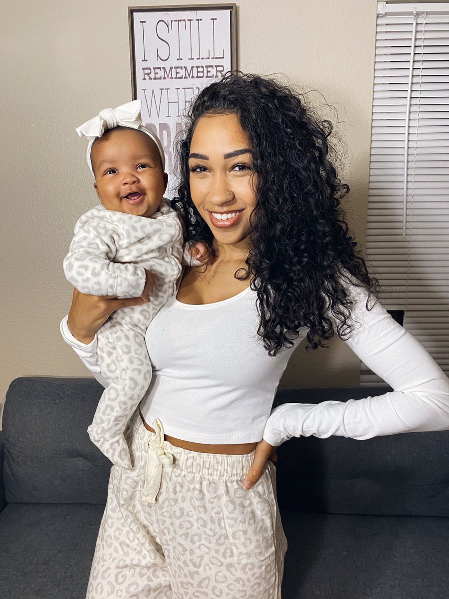 jaylabrenae's tweet photo. Having a daughter is like having a sleepover with your best friend every night💕 https://t.co/PbkEnxx79A