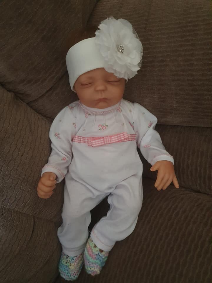 cuddle caitlyn ashton drake