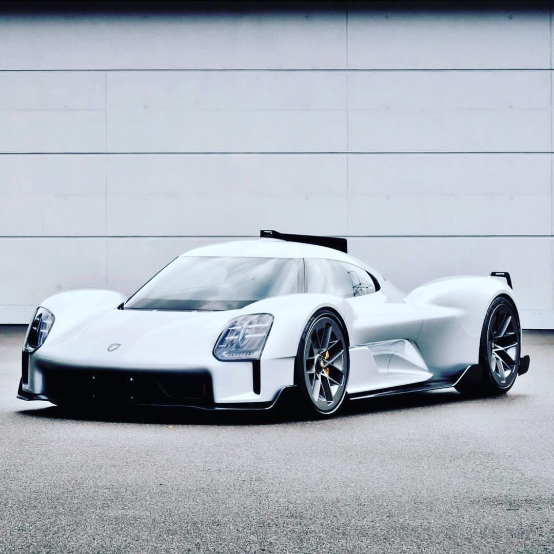 Porsche911UK's tweet photo. The #Porsche919Street
The want is big with this 🏁
Where do I place a deposit @PorscheGB 👍🏻 https://t.co/yg8QFnGm6H