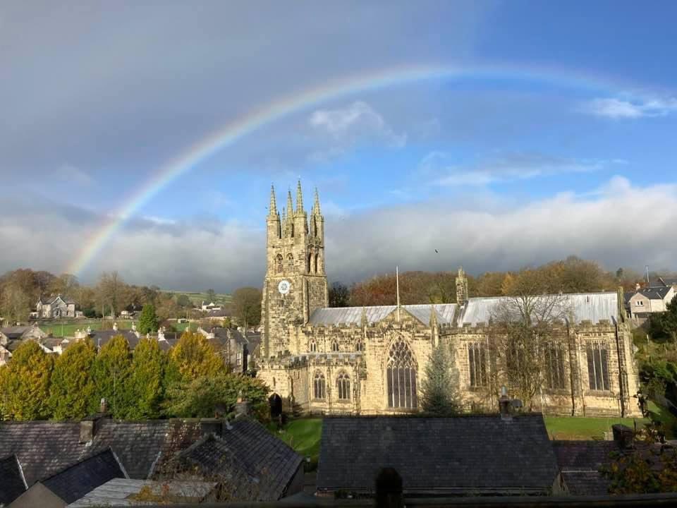 Visit Tideswell tweet media