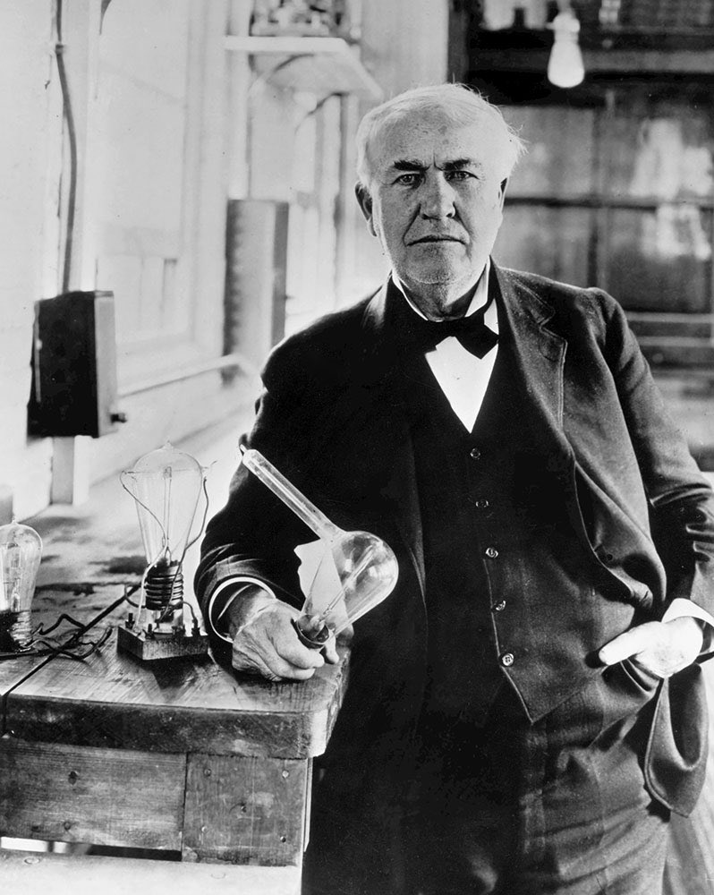 Ferranti was an undisputed genius. Solving every problem before him. The cables were intended to take current at 10,000 volts over some 8 miles. This was hitherto unheard of. Even Edison came to Deptford to see for himself  [11/20]
