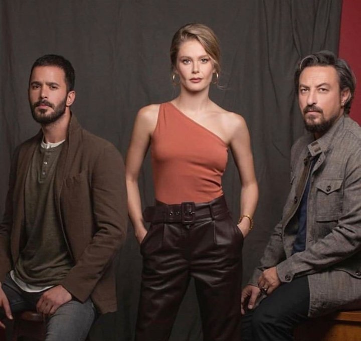 nothxrx's tweet photo. El triángulo amoroso de la segunda temporada #Kuzgun https://t.co/fMfQJFdpuf