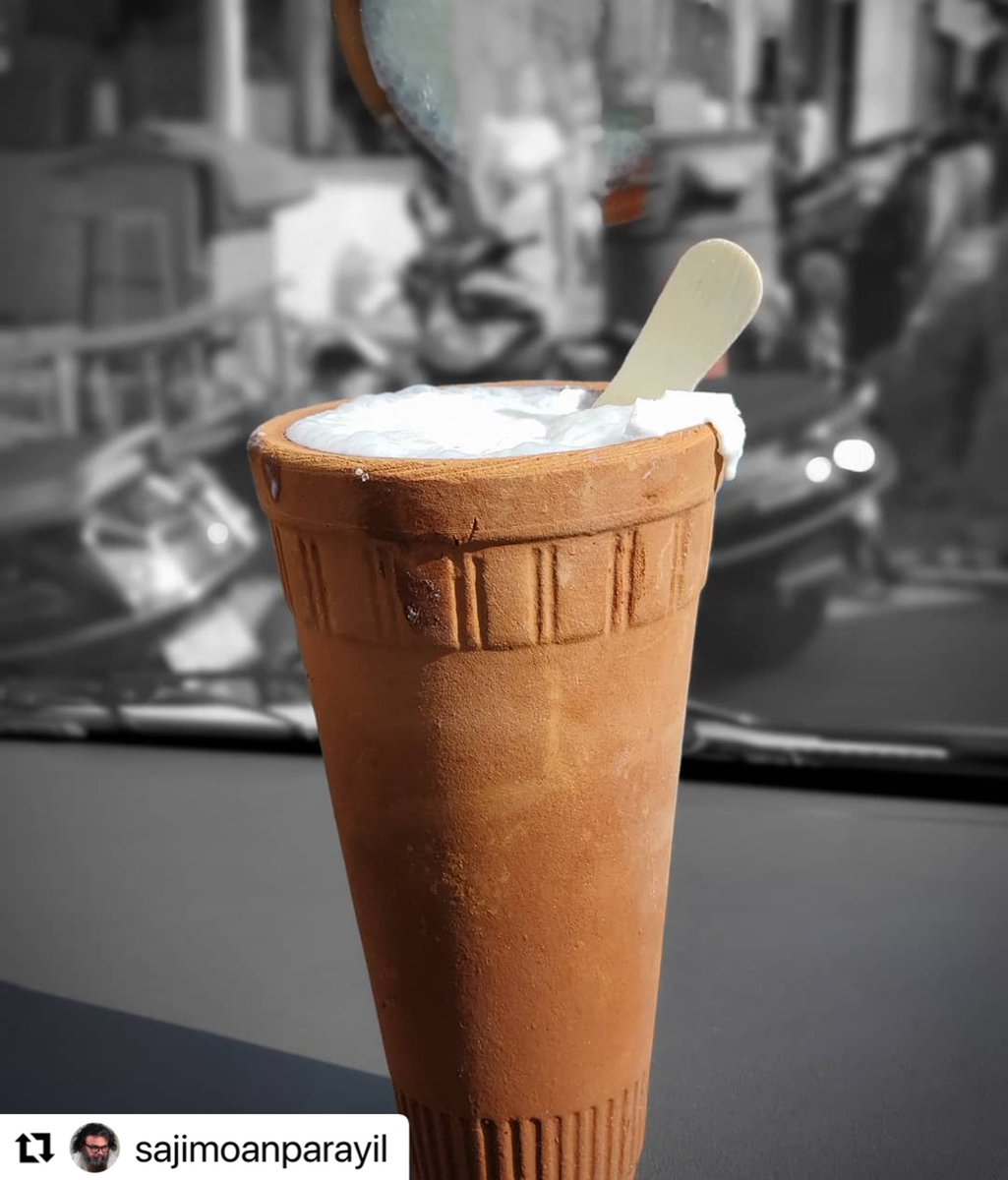 lassiwala_jpr's tweet photo. #lassiwalajaipur #lassiwalas #originallassiwala #jaipur #beverage #bestbeverage #healthybeverage #smoothie #since1944 #curdsmoothie #sweetlassi #lassi #foodindia #foodblog #foodbloggers #foxpodie #jaipurfoodie #delhifoodie https://t.co/h1Q3WB1Z1v