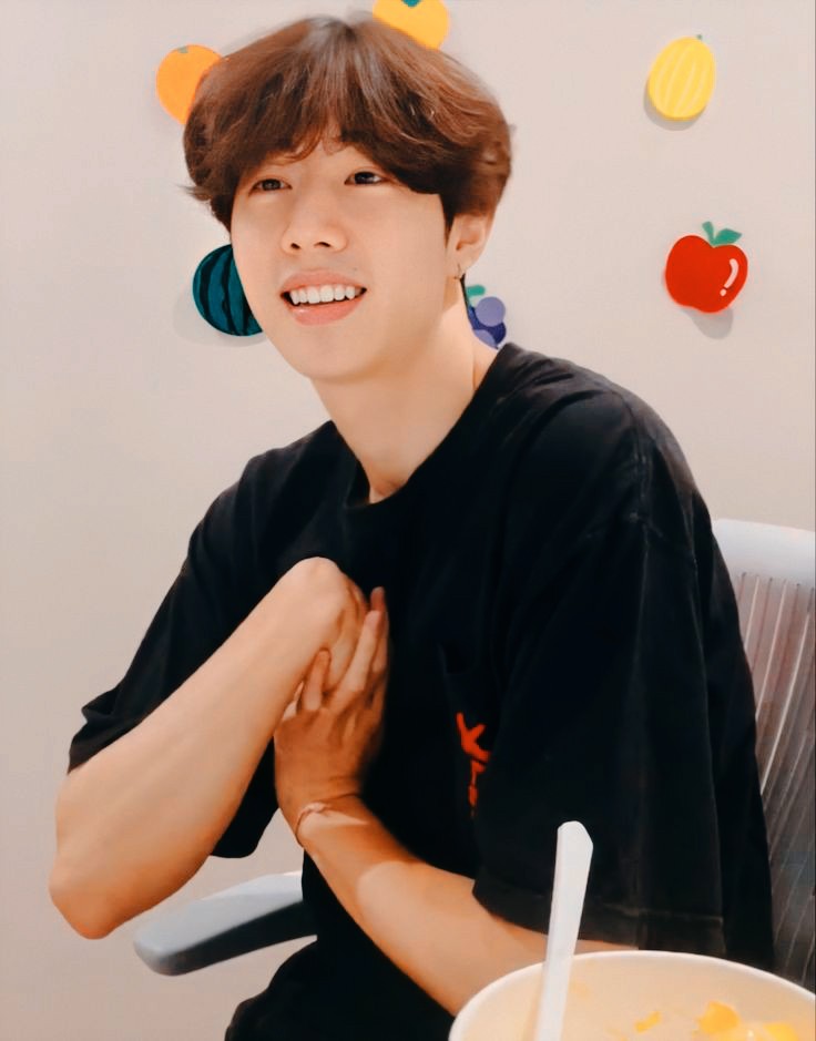 S0YAMILK's tweet photo. ㅤ

             ☆ ﾐ #SOYA : love of my life ♡ ˊˎ-
             💌 : hi crush!   i love you always.       
             #skyflex HSHSHHAAHA 🥺👉🏻👈🏻

ㅤ https://t.co/lYJuJ9lNg5