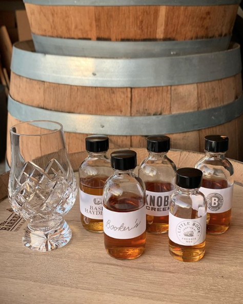 AaronMKrouse's tweet photo. Looking forward to tonight’s tasting of the Small Batch Series from @JimBeam with Amanda Gunderson and @sevengrand LA
#bourbon #smallbatch #boozychat #pandemicwhiskeytasting #whiskey #onlinetasting #jimbeam https://t.co/1XrJE1J0HG