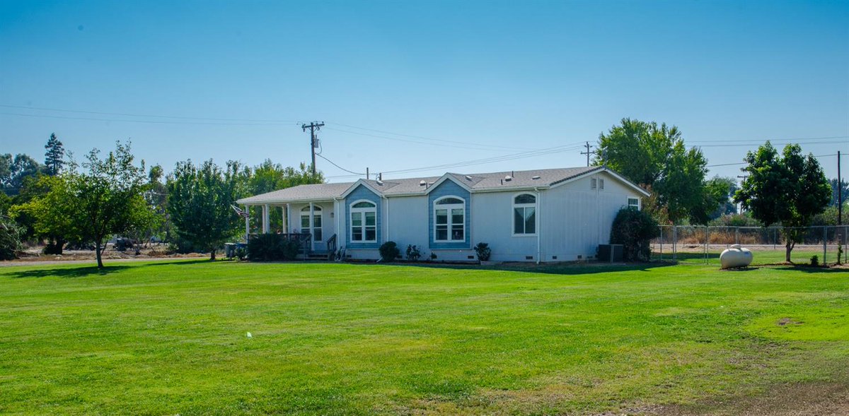 REMAXWOODLAND's tweet photo. See a virtual tour of our listing on 406 Main Street #CollegeCity #CA  #realestate https://t.co/6jIaiwnb2f https://t.co/RAUDKIBDJo