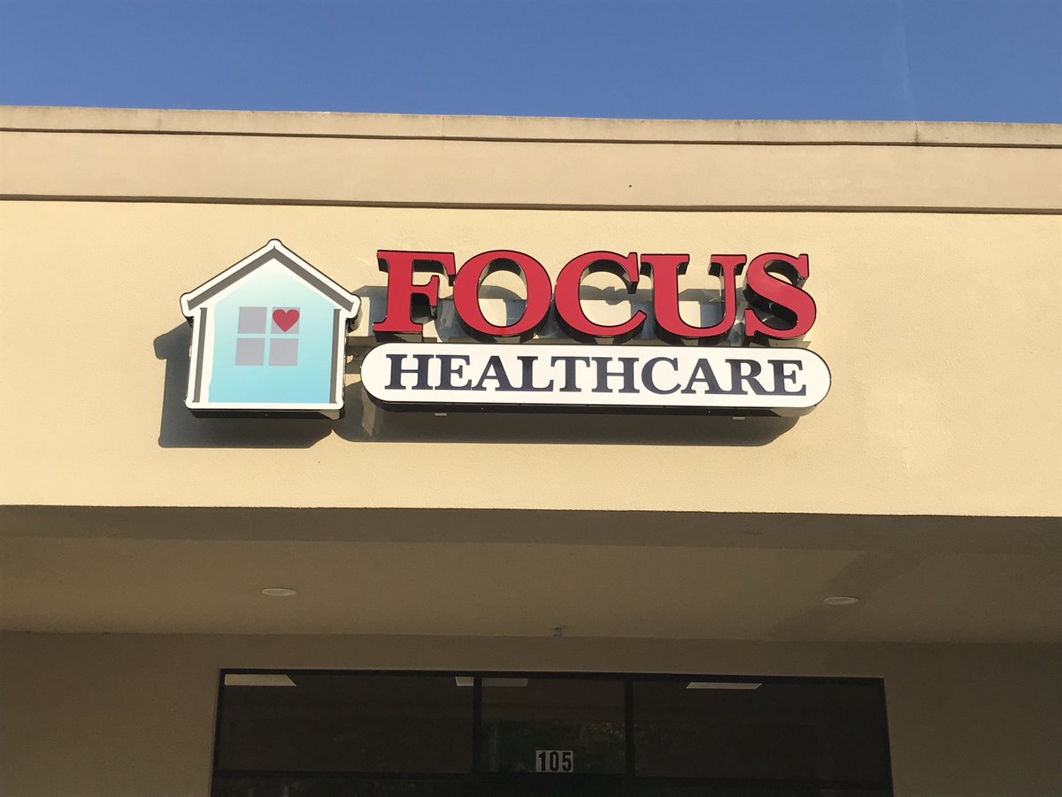 VictorySignCo's tweet photo. This #channelletter #cabinet #signage was recently installed at Focus Healthcare in Liberty. This popular signage option allows for max visibility from different angles and street views, while illuminating in the evening so you can't miss it!

https://t.co/S0lnK4PCCX https://t.co/gEyFir7tkI