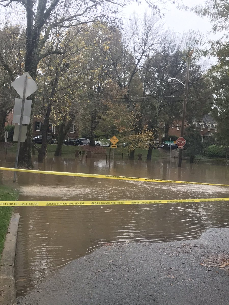 bwalkerwhite's tweet photo. @wxbrad Malvern @ Hanson in Myers Park #WCNCCharlotte https://t.co/QiE5pFSael