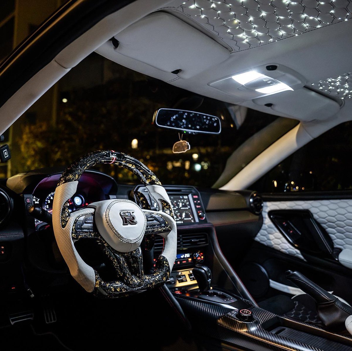 carpxrnpicx's tweet photo. GT-R https://t.co/V0e3eebHH0