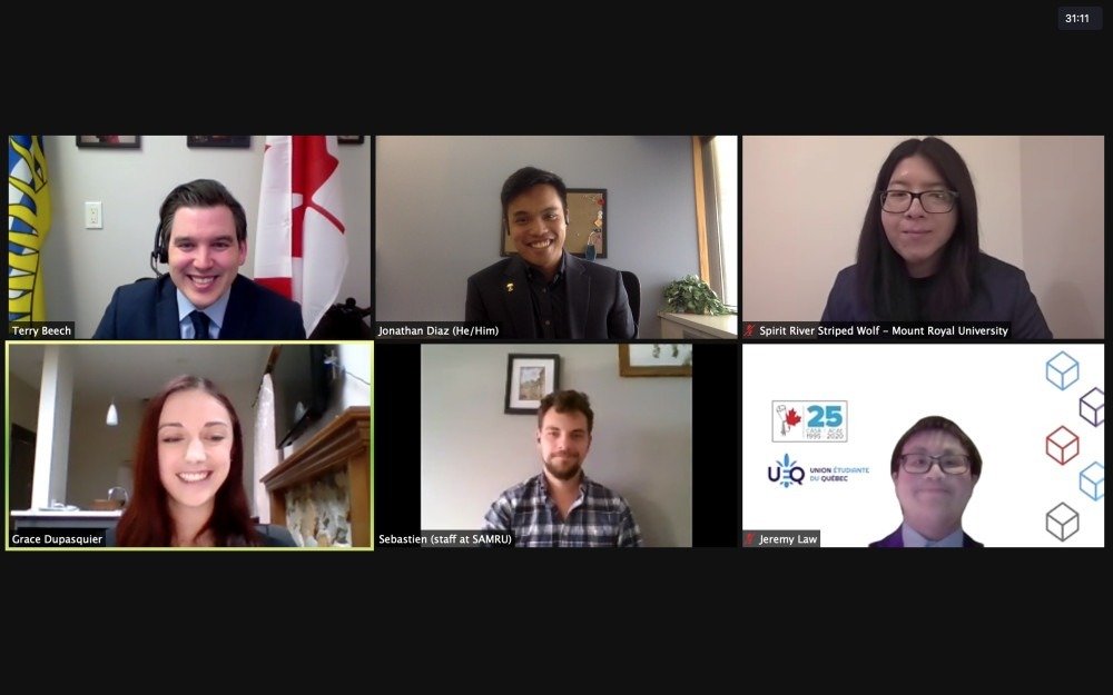 Thank you MP <a href="/terrybeech/">Terry Beech 黃志峰</a> for meeting with our President <a href="/s_stripedwolf/">Spirit River Striped Wolf</a> and other #StudentsOnTheDigitalHill 

It is clear you really understand #cdnpse student issues and we were excited to hear your support for all of our initiatives!
