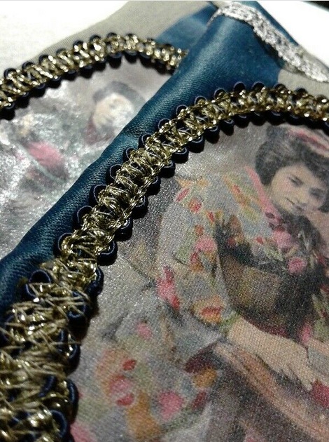 MAIDESTREASURIE's tweet photo. Geschenktaschen, Geschenk Nostalgie, Japan Motiv ,Weihnachten, Schmuck, Pralinen.....Maide

#Japan#Geschenktasche#Schmucktasche#Nostalgie#Handarbeit#Handmade#Present#Japanese#Unique
https://t.co/qXYCB6t2vB https://t.co/UsKcXrd15D