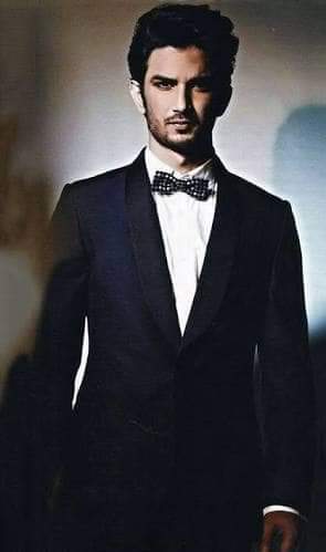 Shefali04261994's tweet image. Deepawali aane hi wali hai aur is baar Sushant ke pariwar ki Deepawali bahut hi dukh mei hoghi. Unkhe ghar ke chirag ko hamesha ke liye bujaya gaya. Sushant ki nekh aatma ko shanti aur uskhe marnewalo ko ashanti.
#CBIFile302InSSRCase
#ProbeSSRDigitalData
#Revolution4SSR