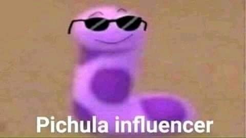 librapagee's tweet image. *mis fotos superan los 3 likes*
Yo: