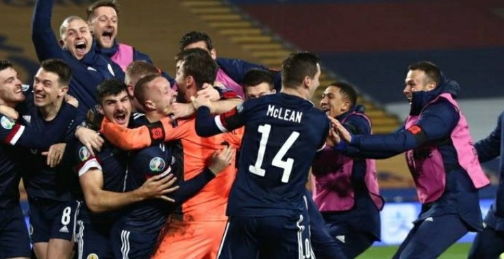 UniStrathclyde's tweet photo. The 22 year wait for #TeamScotland to reach a major tournament is over! 🏴󠁧󠁢󠁳󠁣󠁴󠁿

Congrats to the Scotland national football team who have qualified for
#EURO2020! ⚽ https://t.co/hlMTi7fYuJ