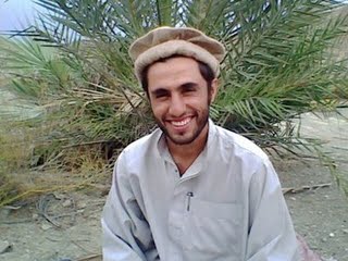 mohiabbaloch's tweet photo. شھید عبدالمالک ریگی، شھید عبدالمالک بلوچ،  ھر دو نمیران اَنت💙💖💚🌹
#13NovBalochMartyrsDay https://t.co/HfbZs3GiMv https://t.co/6H5N7GVjrI