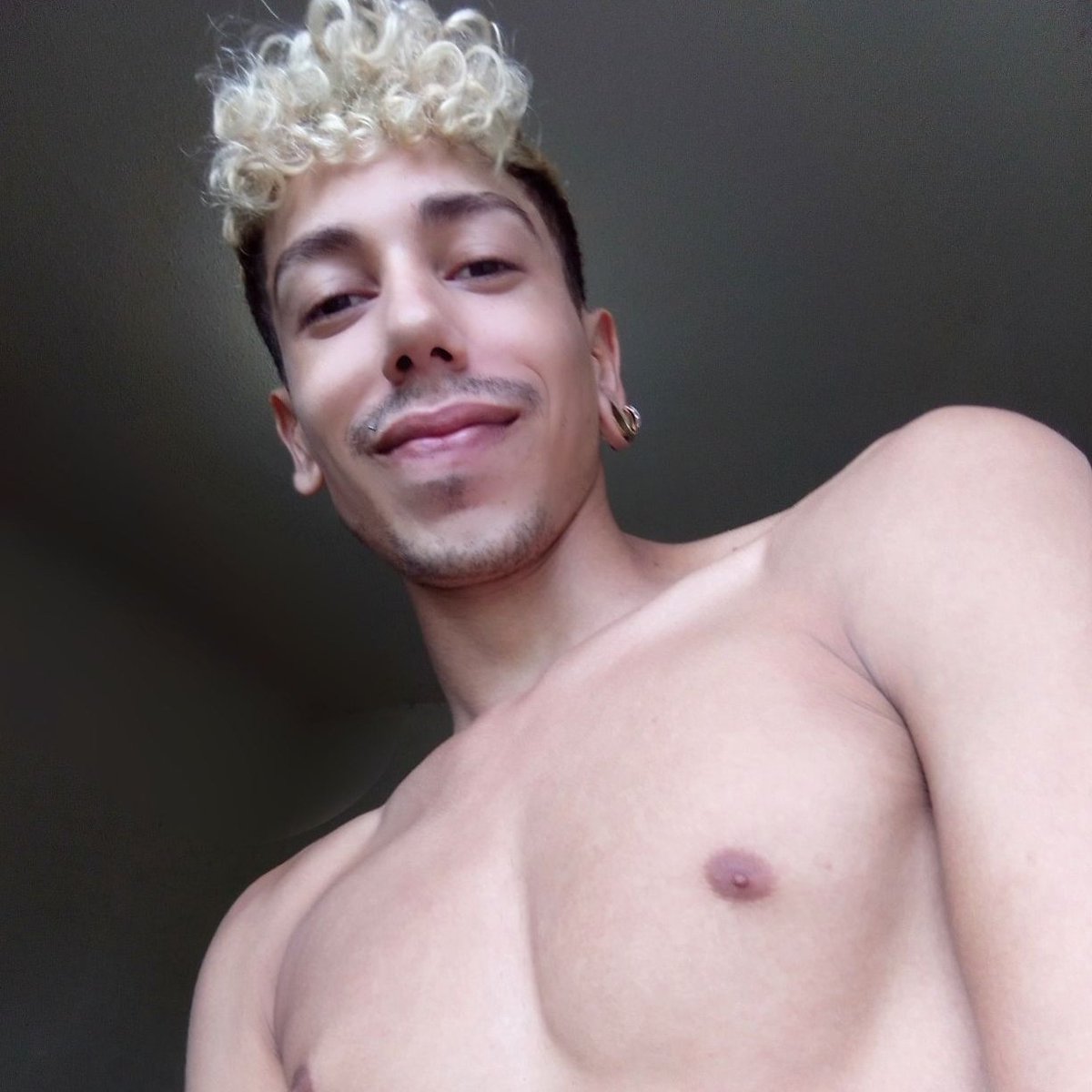 NickKaneXL's tweet photo. #NuevaFotoDePerfil https://t.co/QztR2tElyM