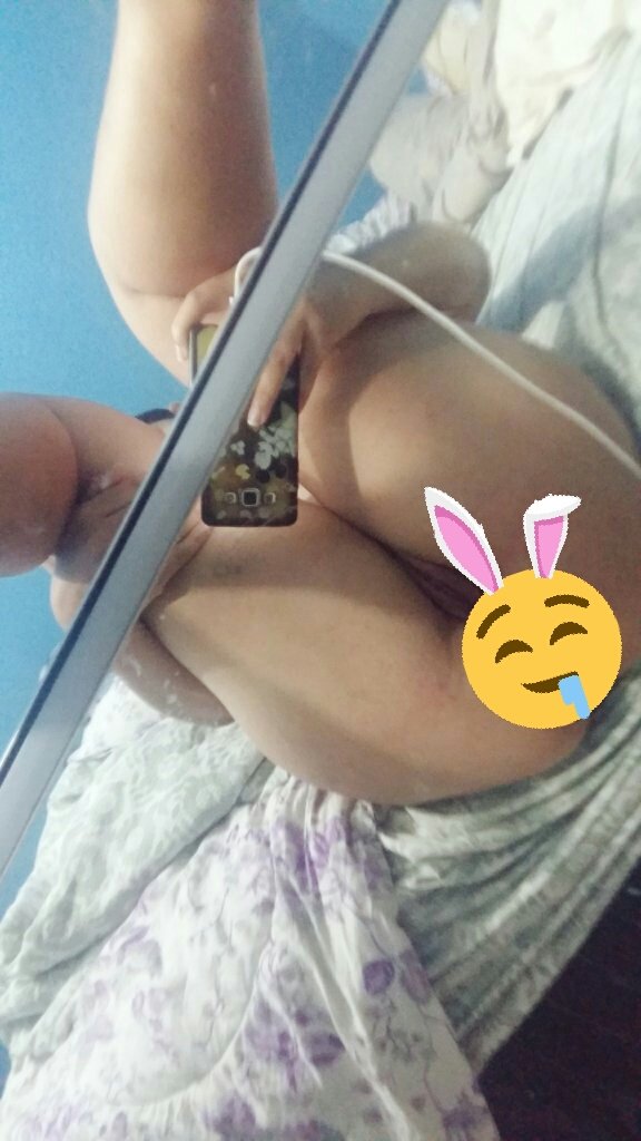 safa_bela's tweet photo. Esperando alguém que seja bom de boca👅🍑 alguém que nao saiba so pedir💋💄 https://t.co/cTw2X5GXkI