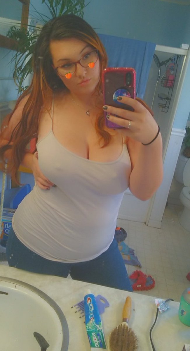 Ivy_Winter88's tweet photo. 😘😘😘 https://t.co/XJLCmWihNj #onlyfans #thick #thickgirls #pawg #kisses #sexy #sweet #adultcontent #submyonlyfans https://t.co/vbyKPs1XEI