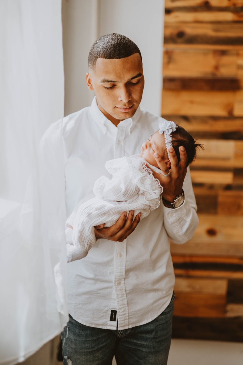 Canosaurus's tweet photo. I love being your dad ✨ https://t.co/RJMwHEAqGD