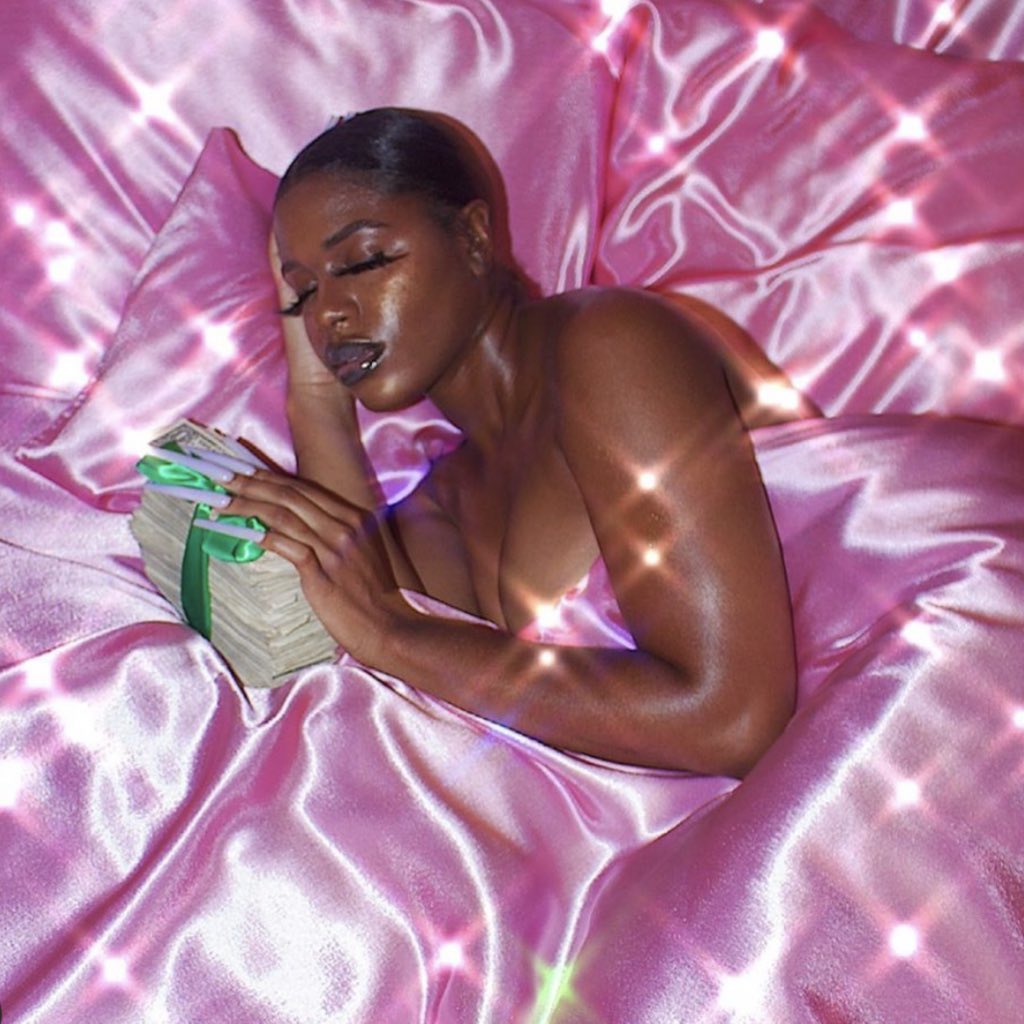 sierrasiler's tweet photo. Someone used my Morbucks redraw as the concept for their birthday shoot 🥺😍😍😍

Model: @lovelyraes_ 
Photographer: @yaboyasa https://t.co/wepY8SopNb
