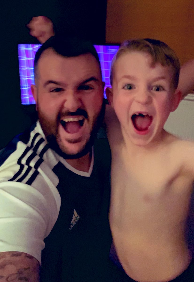 ‘Yeah it’s always as easy as this son’ 😂🏴󠁧󠁢󠁳󠁣󠁴󠁿😎🎉🍻 what a night 🏴󠁧󠁢󠁳󠁣󠁴󠁿 Come on Scotland