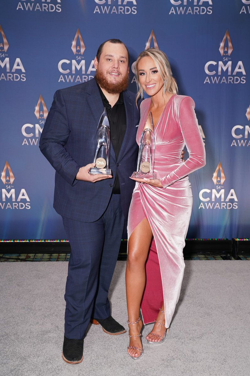 Luke Combs 🎤 tweet media