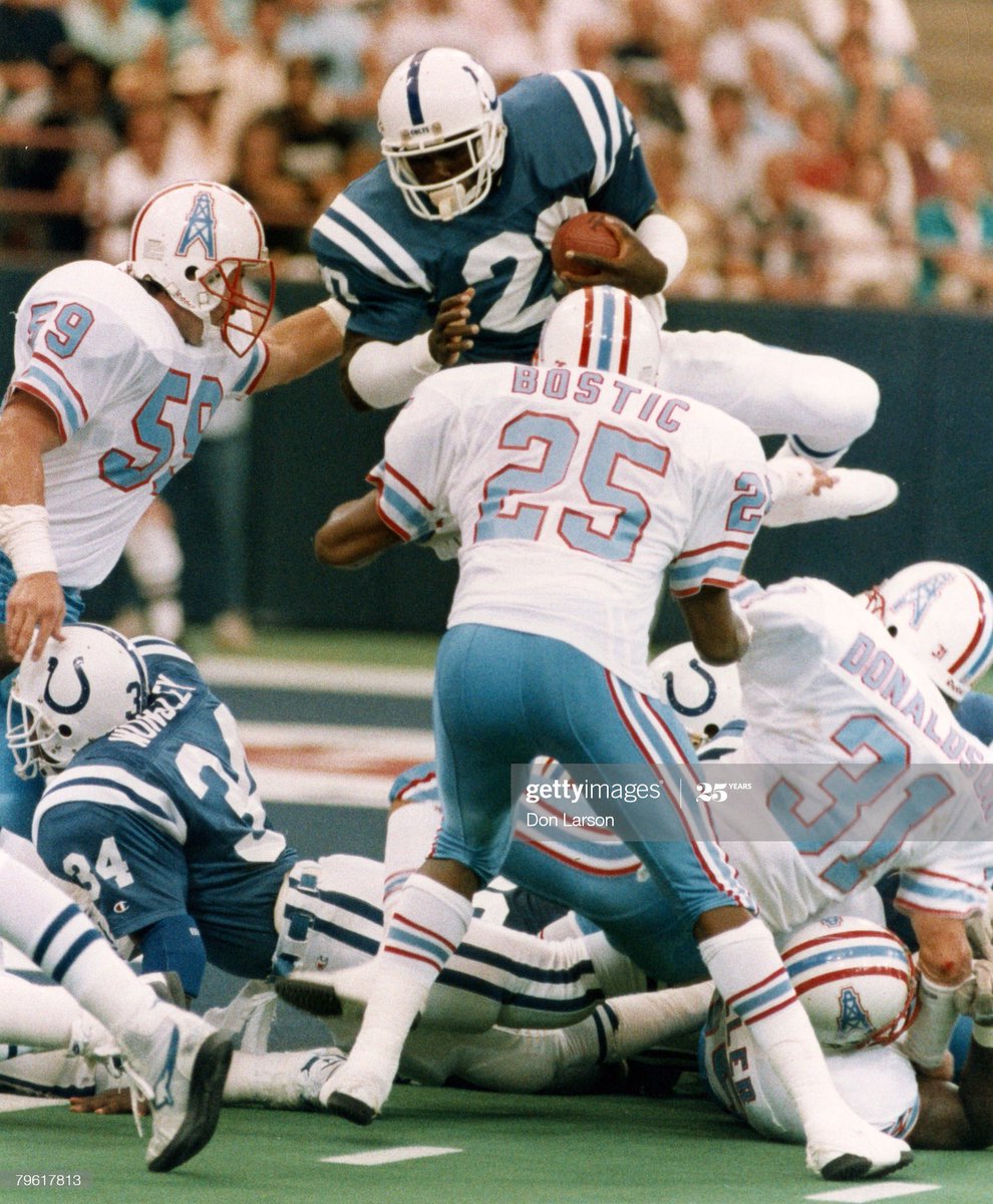 BudsOilers's tweet photo. #ColtsWeek #Oilers #Titans https://t.co/Szj21RUCZ9