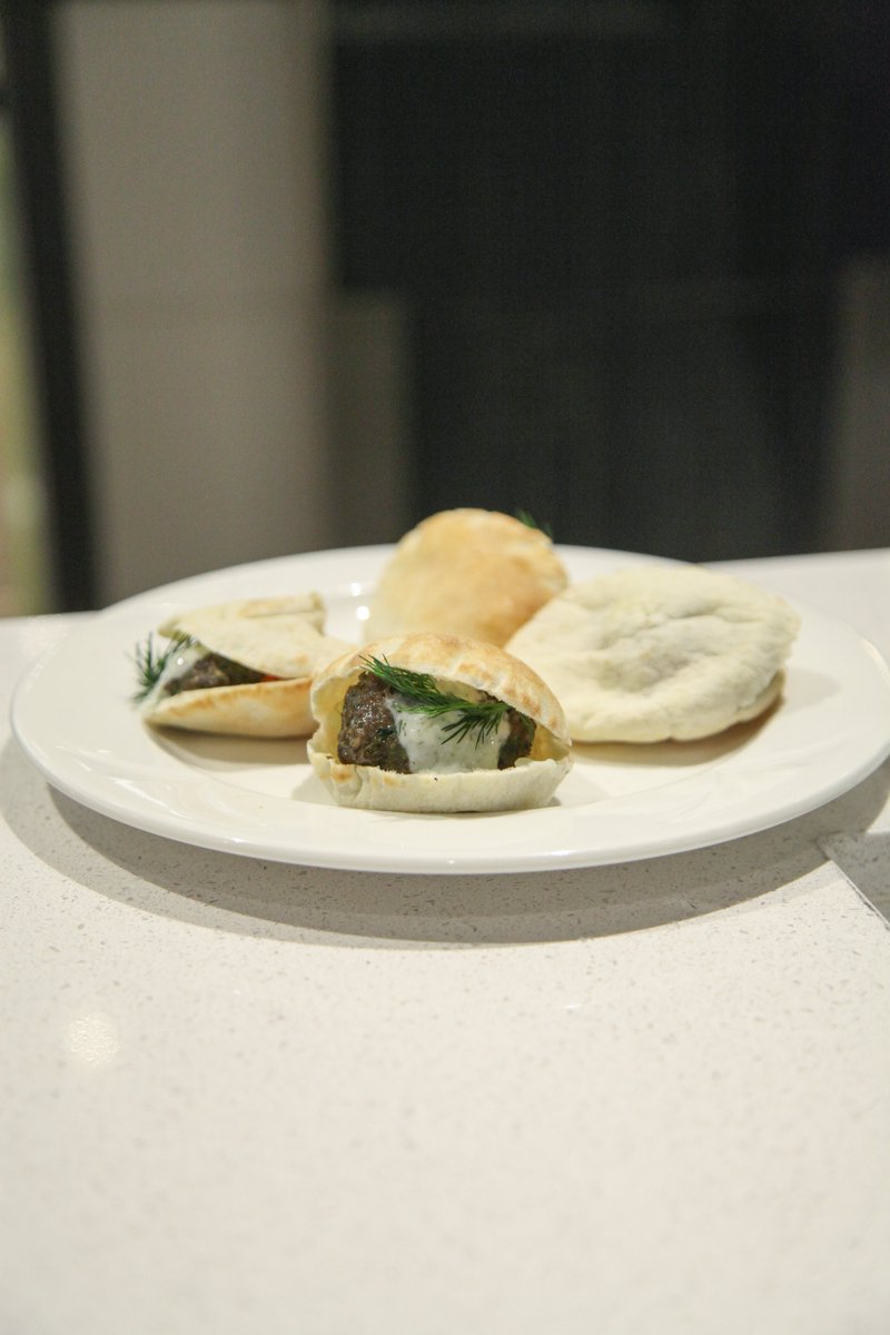 CarletonDining's tweet photo. Meet Kihinda! He’s one of our amazing cooks 👨🍳 who prepared a Beef Kofta with some homemade Tzatziki and all wrapped in a pita 🥙 for dinner! Look forward to more cool features and the delicious dishes they create! #cookfeature #beefkofta #pita #tzatziki #thecaf #diningservices https://t.co/xZ3KIS8QxP
