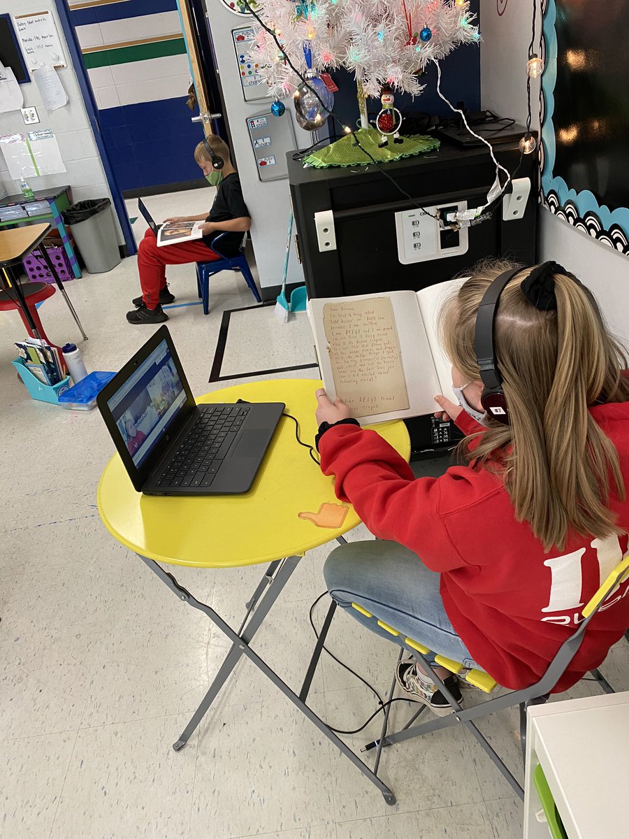 morganroby's tweet photo. Finally got together with our Kinder Buddies from @meg_will30’s room! We picked out books to read to them via Google Meet! https://t.co/3iflwyNjTf