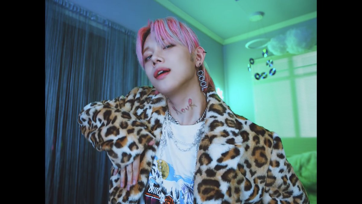 Thread of all the Yeonjun screenshots I took in We Lost The Summer MV because I wanna draw it all. And you know what I will  the next 10 pages in my sketchbook is gonna be just him from this MV watxh me.