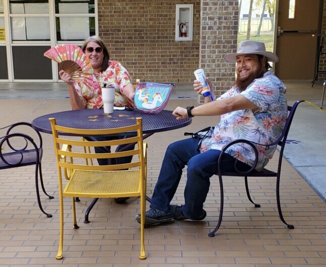 KariDierks's tweet photo. What do you want to be when you grow up❓We want to be a couple of unmasked retired teachers 🍎 sitting around talking about the good old days @ParkerESAldine and @AldineISD ‼️ ☀️#TexasGenerationWeek #fiveyearplan 😉 #MaskUp 😷 #maskwereonlyremovedforthisquickpictureafterschool https://t.co/m9MbJ5WYvZ
