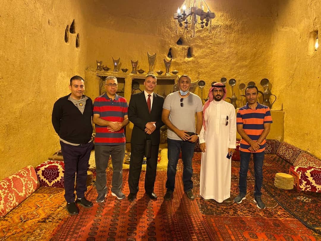 jubbahnews's tweet photo. زيارة | ⭕️

في زيارة ودية القنصل المصري الدكتور محمد المهدي يزور مدينة #جبة بضيافة الأستاذ وليد سعود الزيدان .. https://t.co/js8qSbJX73