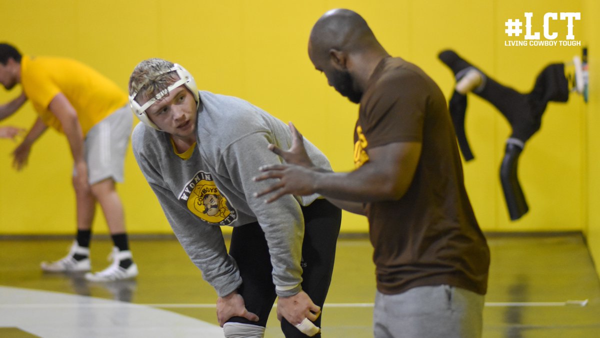 Cowboys hit the mats this weekend in Omaha. 

📰 | bit.ly/32CbpgM

#LCT