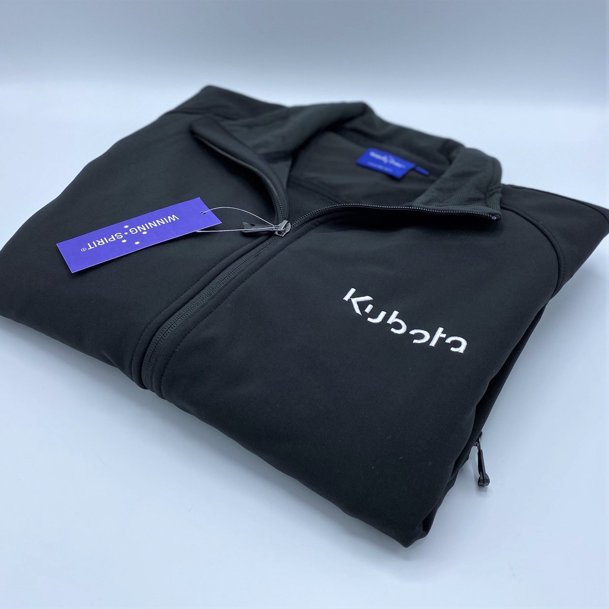 fast_promos's tweet photo. One of our most popular jackets is our softshell jacket. Super comfortable and warm, yet professional for the corporate environment. Call us for a custom quote on 1300 008 300. https://t.co/dYxAd7c0m4 #softshelljacket #corporatejackets #customjackets https://t.co/OKNvkcgyzT