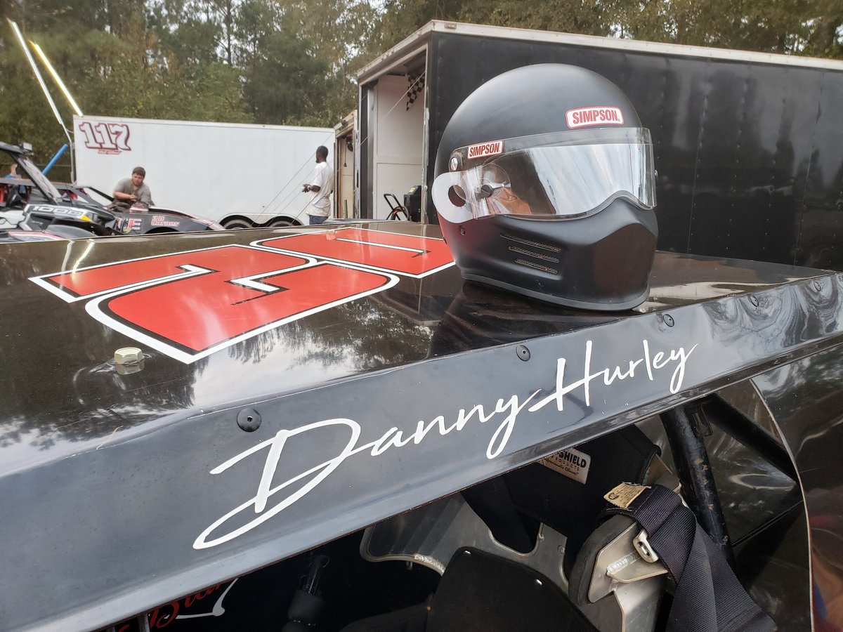 SpeedwayLaurens's tweet photo. Things got a little hairy last Saturday night... ππ€ͺ
Lets hope for cooler temps & cooler tempers this time around!
#Sliderdays #ThunderThursday #ThunderBomber #ThursdayMotivation https://t.co/QHzboPLJDx