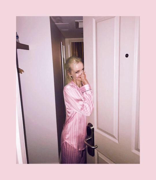 alexiacallihan's tweet photo. <legenda bonitinha>

#NOITEDOPIJAMANAYALE 
 #ANNEBDAY https://t.co/DirAGWhURd