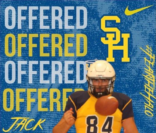 Had an awesome visit today <a href="/SienaHeightsFB/">Siena Heights University Football</a> Thank you for the scholarship offer and opportunity to be apart of a great program. It was nice getting to know you all.  <a href="/CoachKohn12/">Matt Kohn</a> <a href="/CoachMorgan050/">Coach Morgan</a> <a href="/SobolGriffin/">Griffin Sobol</a> <a href="/Coach_Shiels/">Ron Shiels</a> <a href="/TheCoachBlade/">Robert Thornbladh III</a> <a href="/coach_bohl/">Noah Bohl</a>