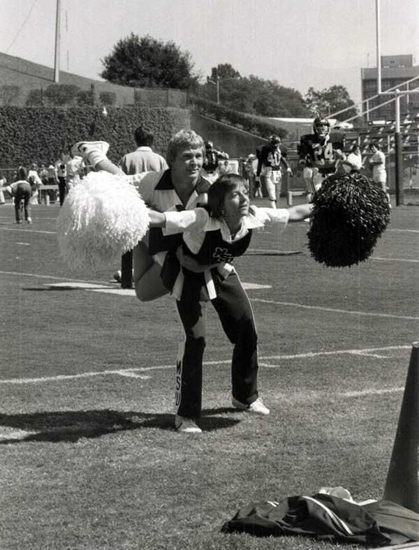 It’s Throwback Thursday, Bulldogs! Here’s a throwback to Cowbell Yell, 1977 

#cowbells #hailstate #hailstatefb #starkvegas #starkville #msstate #oldschoolcool #mississippistate #msubulldogs