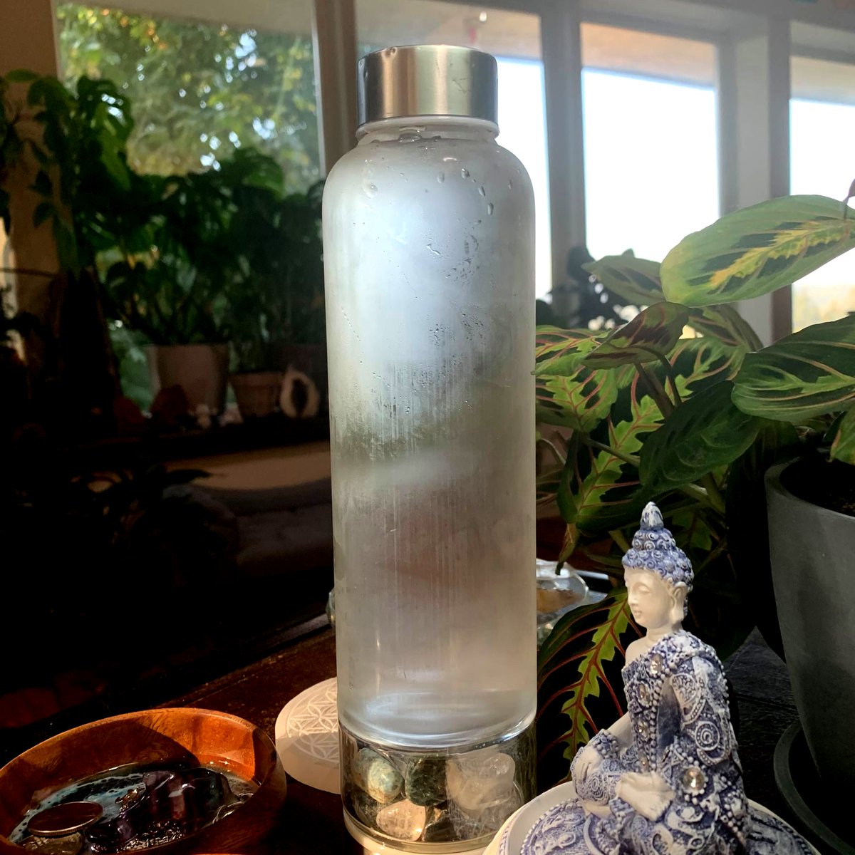 GemstoneWell's tweet photo. What I love about November/December is how conscious everybody is about our blessings... our family, our joys, and our goals. 💜💜💜💜

Don't forget about them 🙏 💎

Visit us at https://t.co/FdYyqhIE1G

#astrology #divine #universe #positivity #frequency #consciousness #empath https://t.co/UqR4hSv7jR