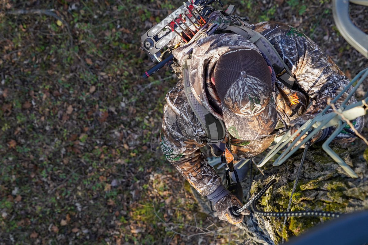 mlbhunter's tweet photo. Do you prefer a treestand or ground blind?
#HunterSafetySystem #Realtree #Mathews #TAP #Bloodsport #NomadOutdoors #Tenzing #RiversEdgeTreestands https://t.co/og7TlEbYEk